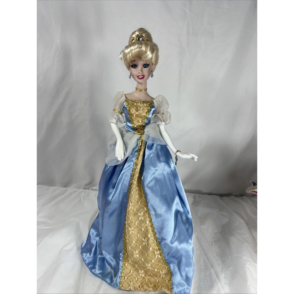 Cinderella porcelain doll - Brass Key Collection with‎ Stand 16"